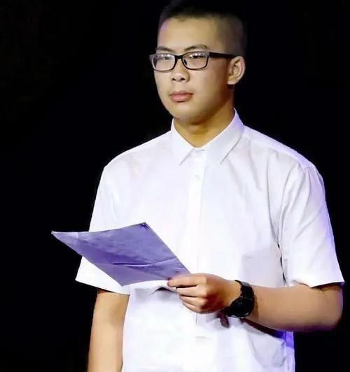  及以上人数为|看！四川高考高分学霸