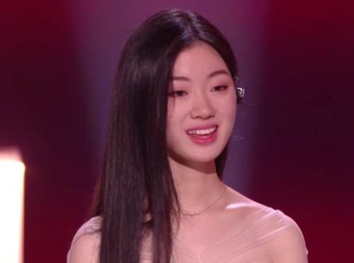  排名|《中国好声音》人气榜，傅欣瑶空降第一，单依纯和宋宇宁排名下滑