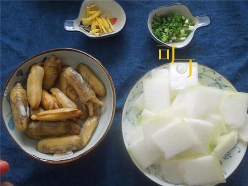  冬瓜汤|夏天最喜欢这样清爽鲜美的海鲜冬瓜汤，不油不腻，喝了真舒服