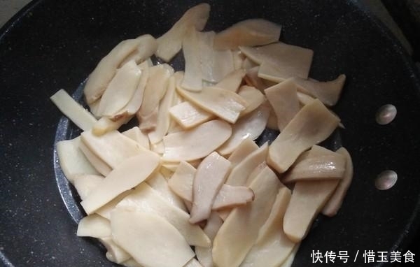 危害|你真的会放蚝油吗?蚝油“3不要”一定要记牢,否则危害健康