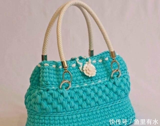  大牌|时尚又大牌！这些包包全是手工毛线编织的，你喜欢哪款呢？