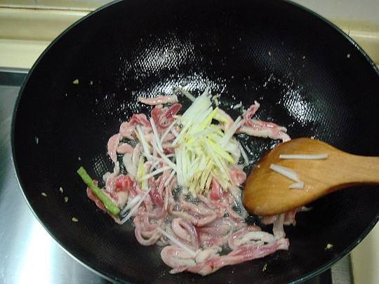 家常|一道开胃下饭的家常好菜,简单易学,经济实惠!