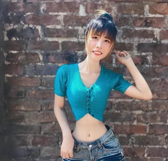  英国的罗米|缅甸女孩打破世界纪录，成为全球腰最细的人！自曝细腰纯天然