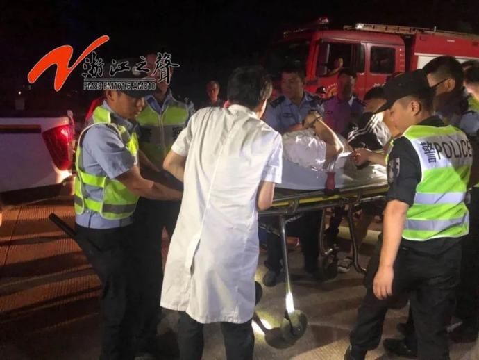  夫妇|揪心！一对年过半百的驴友夫妇，驾车冲下40米高瀑布