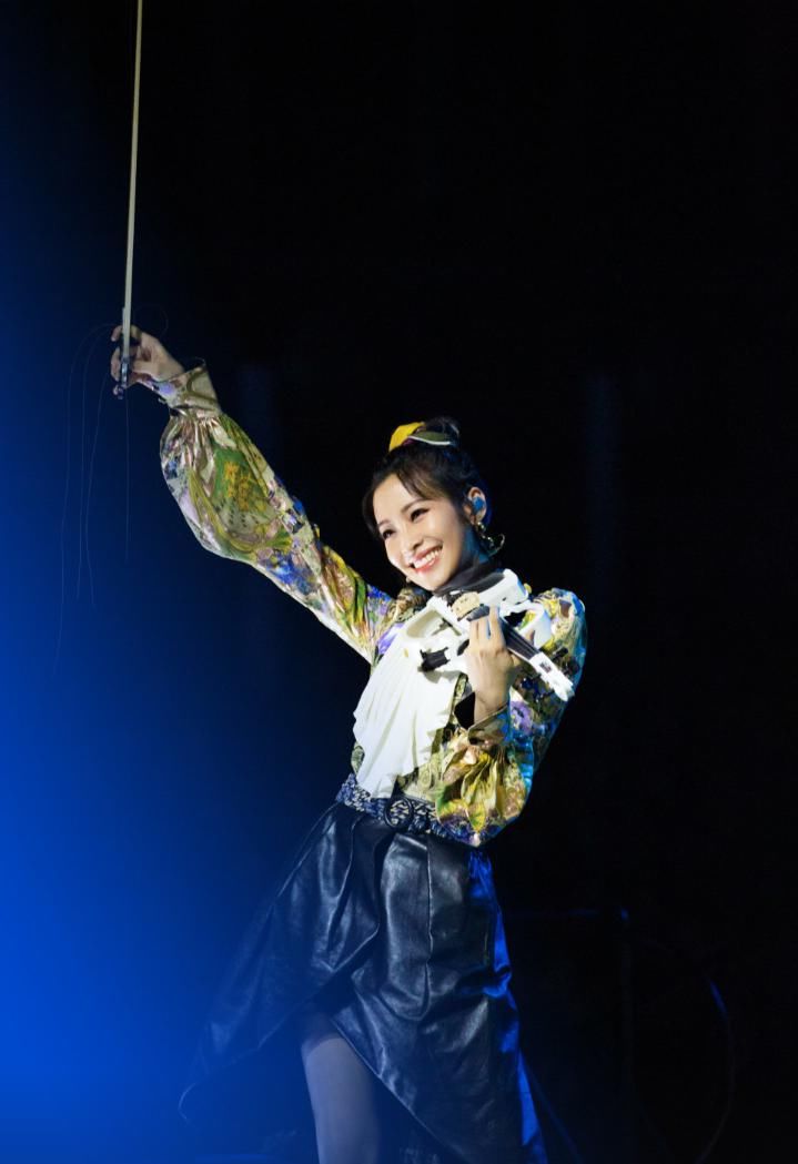  结束|《乘风破浪》五公结束，吴昕张萌袁咏琳被淘汰，网友又意难平了