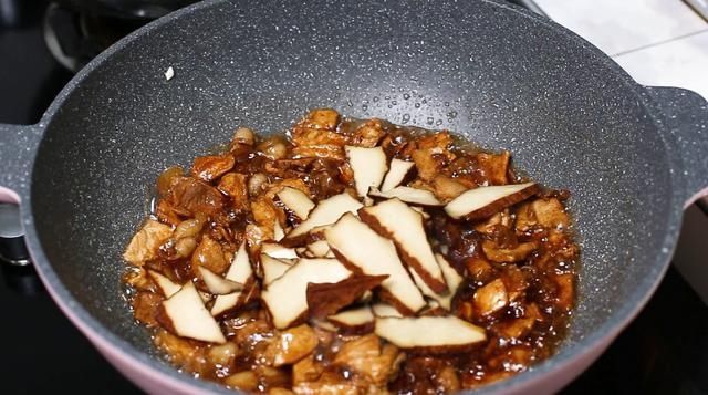  做法|香干只从学会这个做法，家人三天两头点名吃，好吃下饭，一学就会