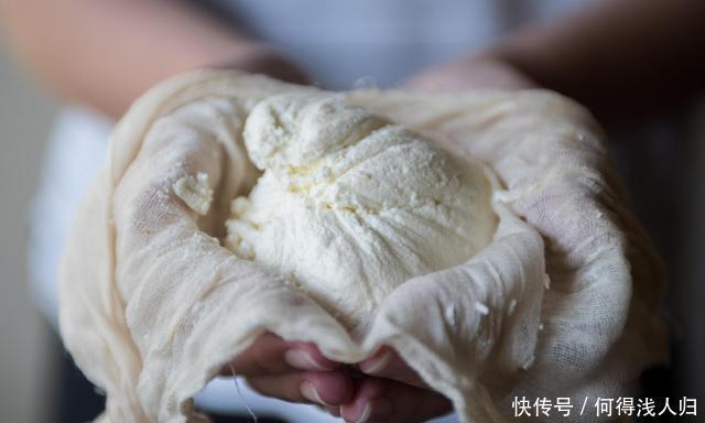 浓郁|想吃奶酪不用买,教你零厨艺做法,奶香浓郁零添加,全家人吃不够