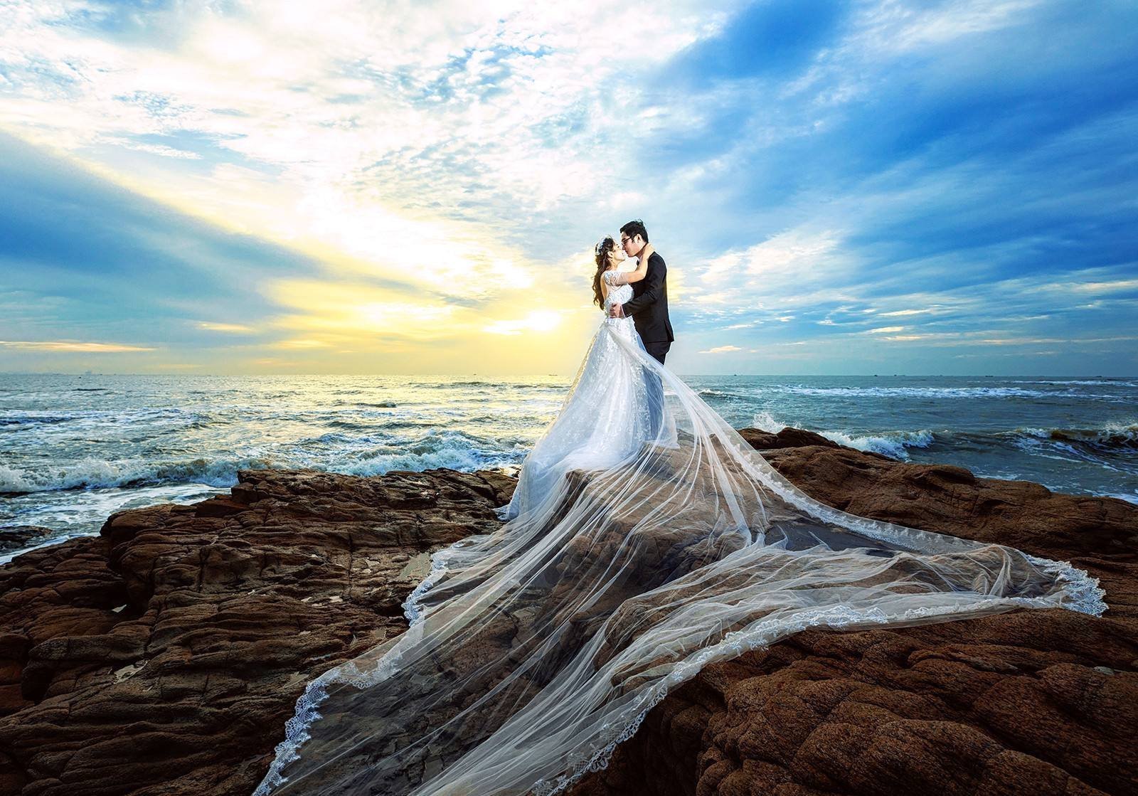 事件|海边拍婚纱照2死1失联事件:人祸大于天灾,本可以避免