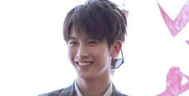  王一博|何昶希翻拍陈情令，看到他们表演，才知王一博肖战爆红不是巧合