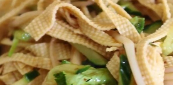  我家|一道开胃凉拌菜，好吃又下饭，制作简单，我家餐桌天天少不了