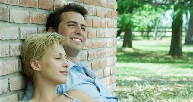 彩礼|结婚婆婆给了我六万六的彩礼，母亲给了一个破箱子