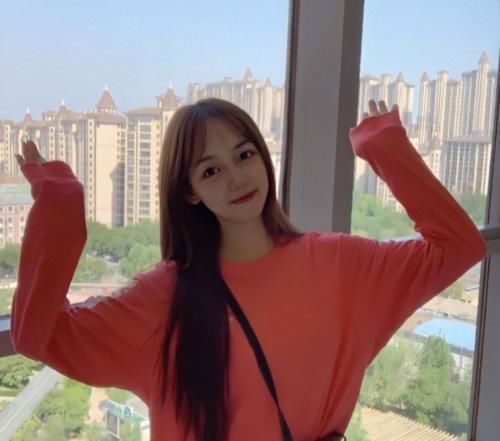 成团|秦牛正威昔日女团被扒,原来2017年就已成团出道