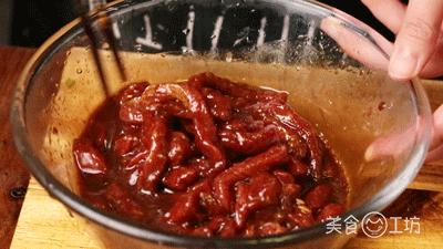 懒人|懒人必学的入魂牛肉,软嫩多汁,还不用刷锅