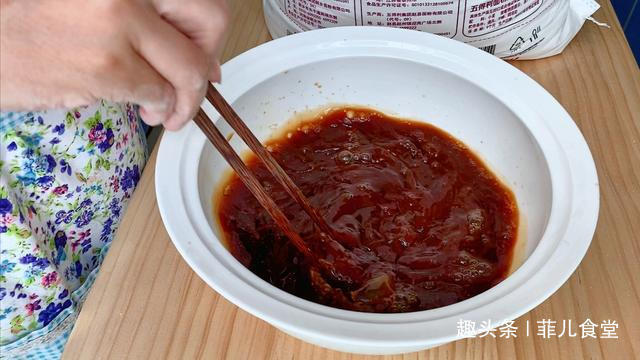  一料|蒸发糕时，只放酵母就错了，多加一料，发糕蓬松香甜，无酸味