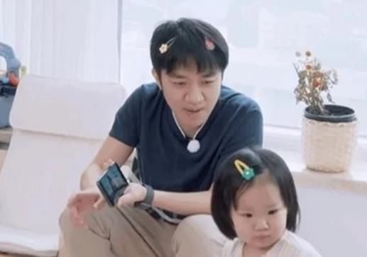  王祖|郑恺做客王祖蓝家，勾起大家6年前回忆，李亚男洋溢幸福的笑容