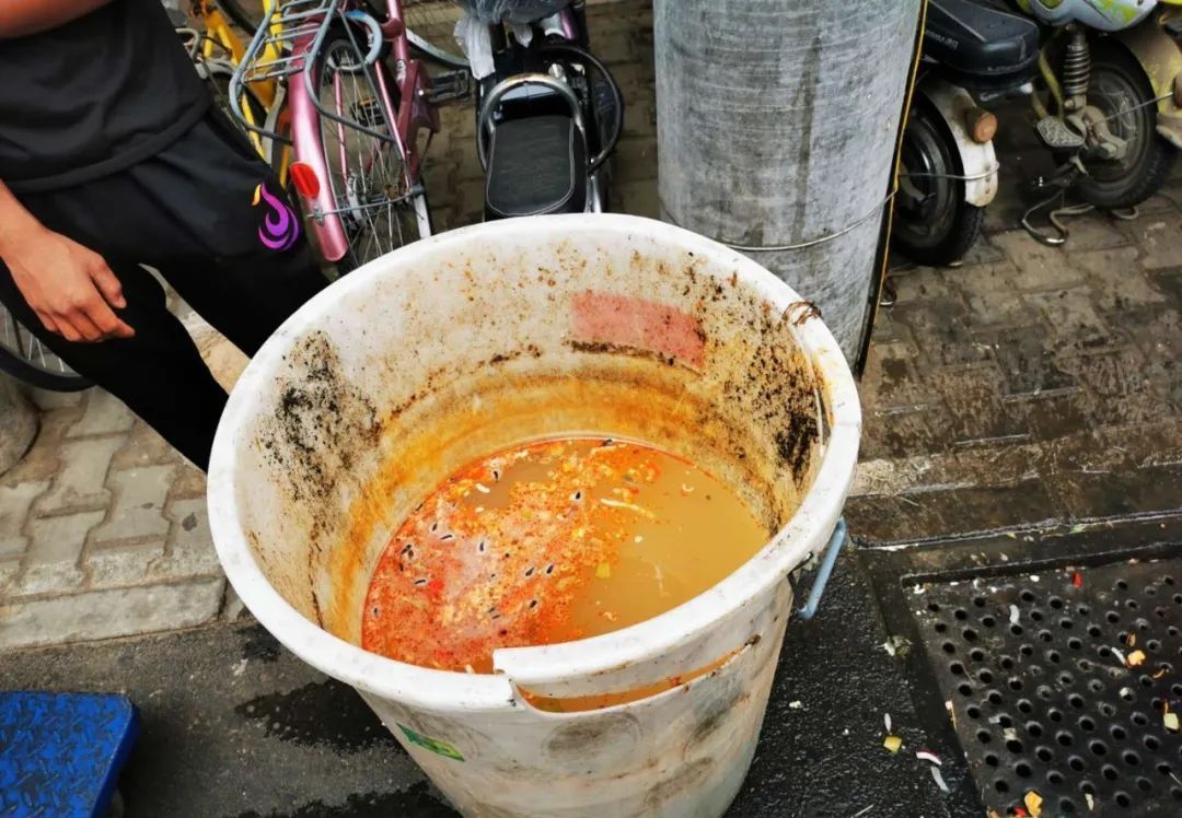  罚款|临河一大排档被罚款1000元！只因干了这事