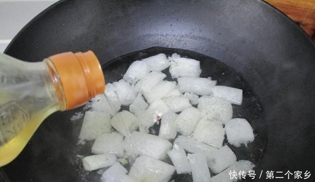 食材|用这三样食材炖汤,鲜得没话说了,浓香醇厚,增强体质对身体好