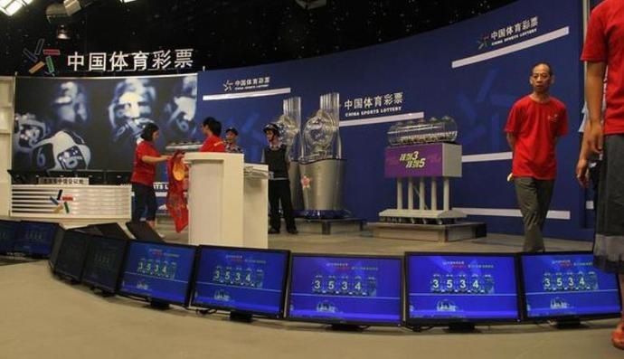 开奖号码|20077期大乐透开奖结果，头奖空开，彩民道：开奖号码太奇葩！