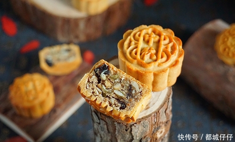 成功|长辈最爱的五仁月饼20多元1块了?自己做简单实惠,谁做谁成功