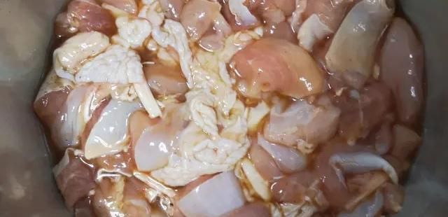  在家|大厨分享“辣子鸡”的正确做法，满满的小技巧，学会了在家露一手