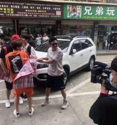  声明|邓超发文声明：正式申请解除一切的劳动关系，网友回复太好笑