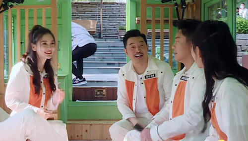 益智|不求上进?互动尴尬嘉宾划水,连石头剪刀布都出现在这益智节目里