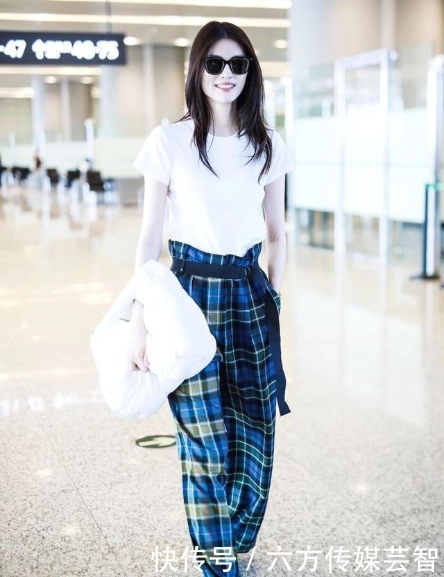 时髦|收起你的小白裙吧,今夏流行穿“几何裤”,时髦显瘦还高级