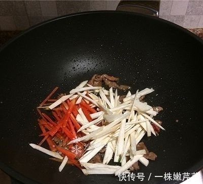 冬面|杂蔬牛肉炒乌冬面