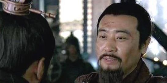  在世|此人是刘备占领益州的最大功臣，若他在世，定会成为五虎上将之一