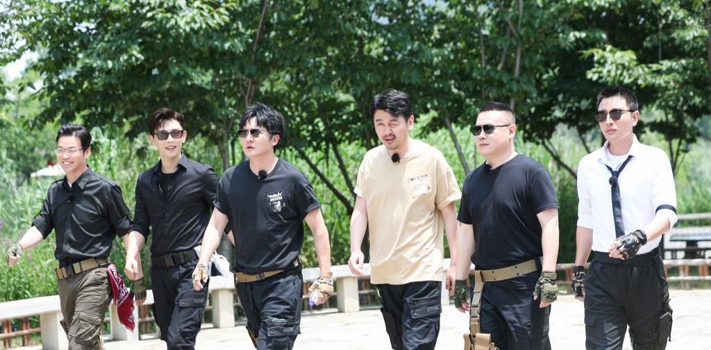  挑战|《极限挑战》收官竟变成跑男，全程奔跑不停，人数最多，镜头最乱