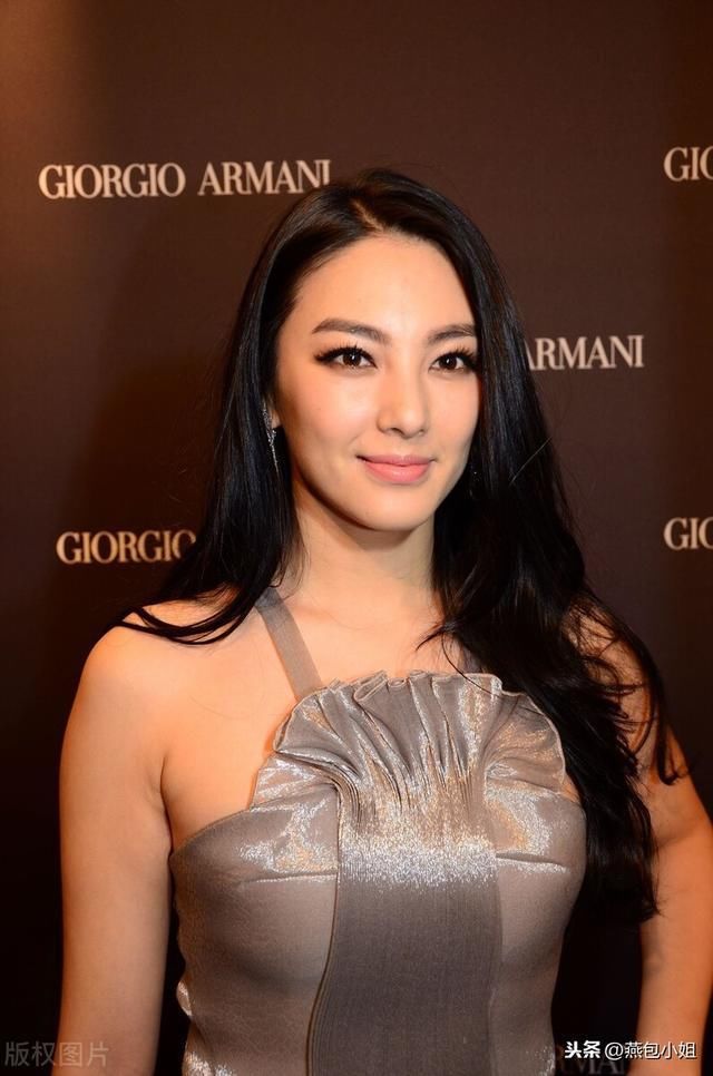  翻盘|《乘风破浪的姐姐》收官：孟佳逆风翻盘，王霏霏遗憾落选