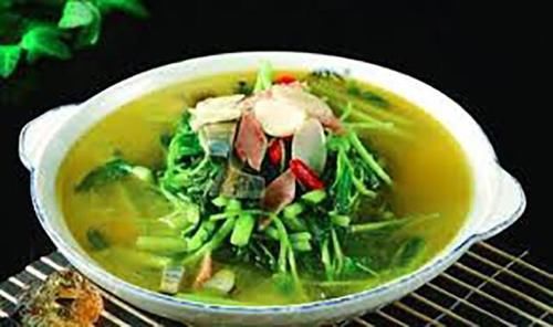  大闸蟹|这东西又黑又臭，拿来烧汤，鲜过大闸蟹，家人喝后都说：太好喝