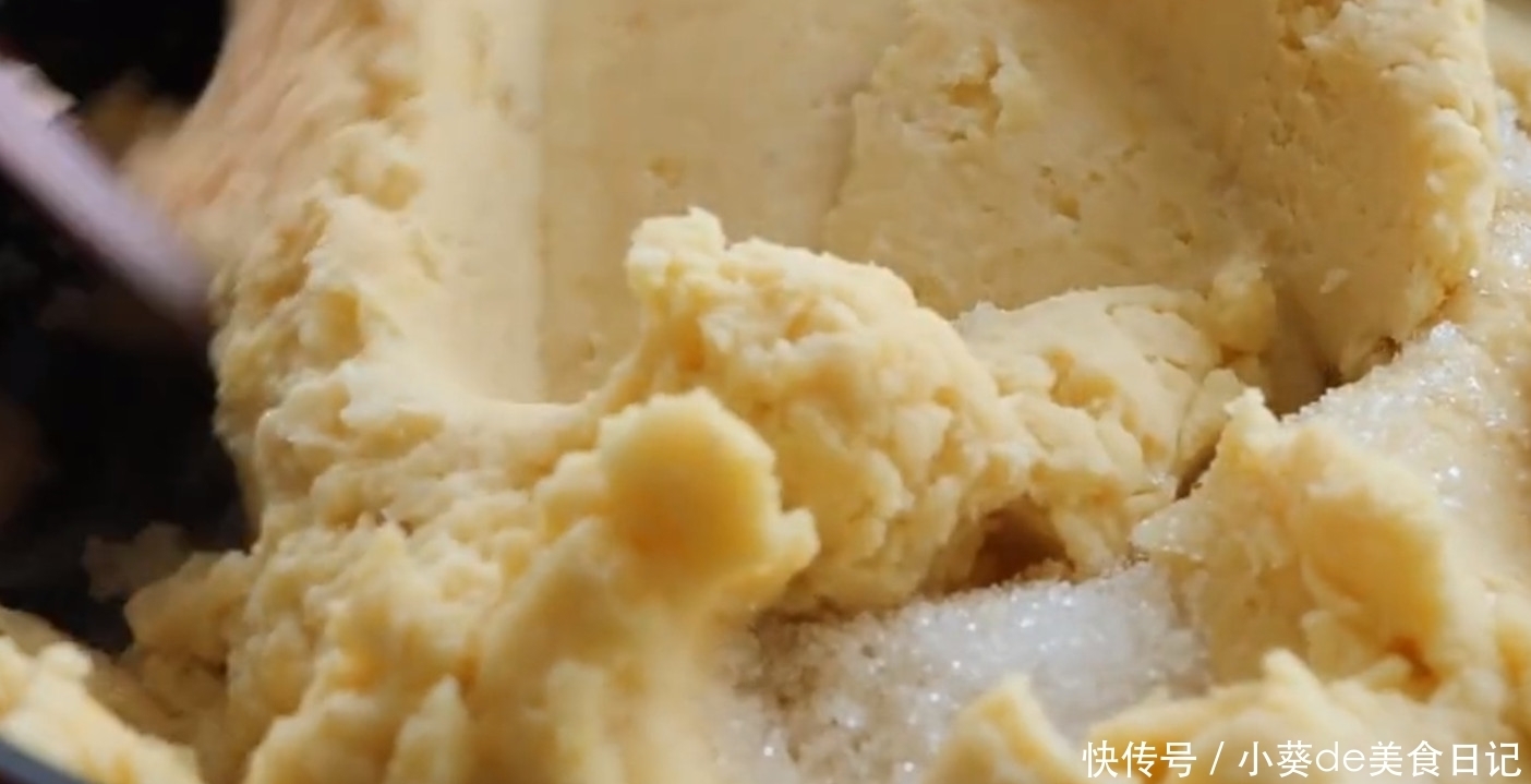  低油|绿豆糕简单做，低油低脂，绵软香糯，适合夏天吃的清热小点心