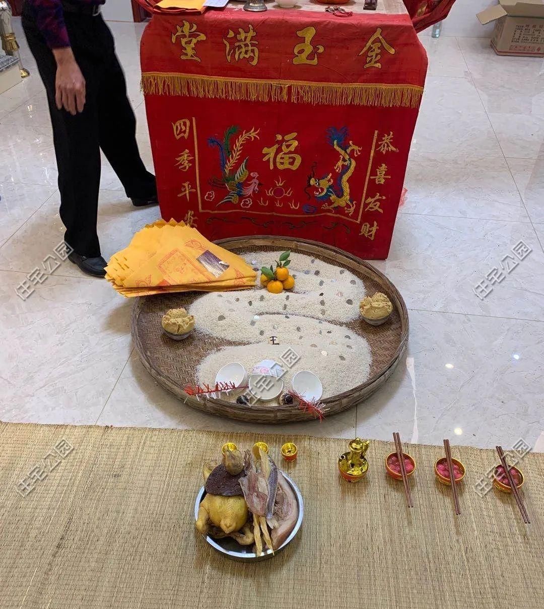 小伙|晒家丨广东这位95后小伙, 花75万为爷爷奶奶建房养老, 孝心太难得