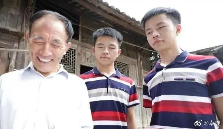  坏习惯|害了孩子一生的5个坏习惯，第1个就中枪了……