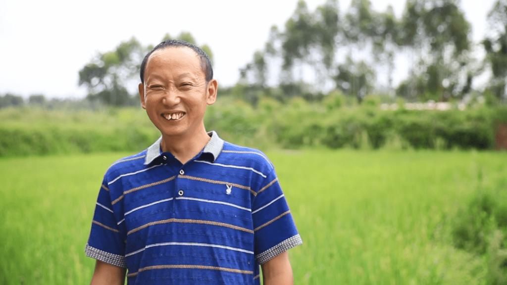  村里|程伯旗：幸福生活如同芝麻开花节节高