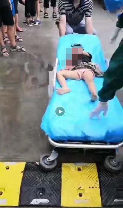  生还|3岁女童，12楼坠下，奇迹生还！但事件再次敲响了警钟