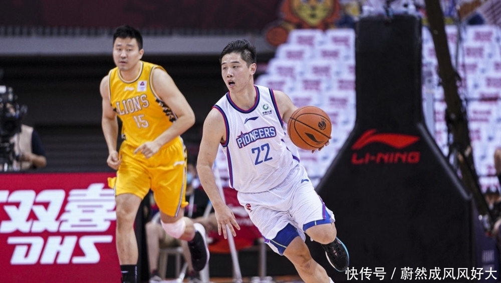 最强|32分大胜！CBA最强全华班终结两连败，超级鱼腩14战13败，太惨了