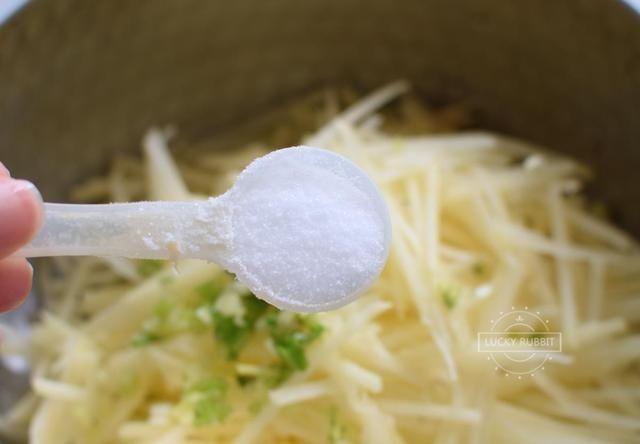 常见|秋天的早餐不能马虎，用这种食材做成早餐饼，家人说是满分早餐