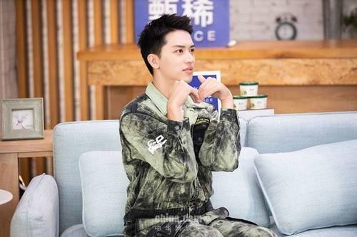  剧组|许魏洲剧组生活抢先看 引爆《让生活好看》收官热度