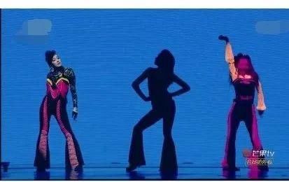 翻车|《浪姐》造型翻车?万茜宁静辣眼睛,钟丽缇像跳老年迪斯科