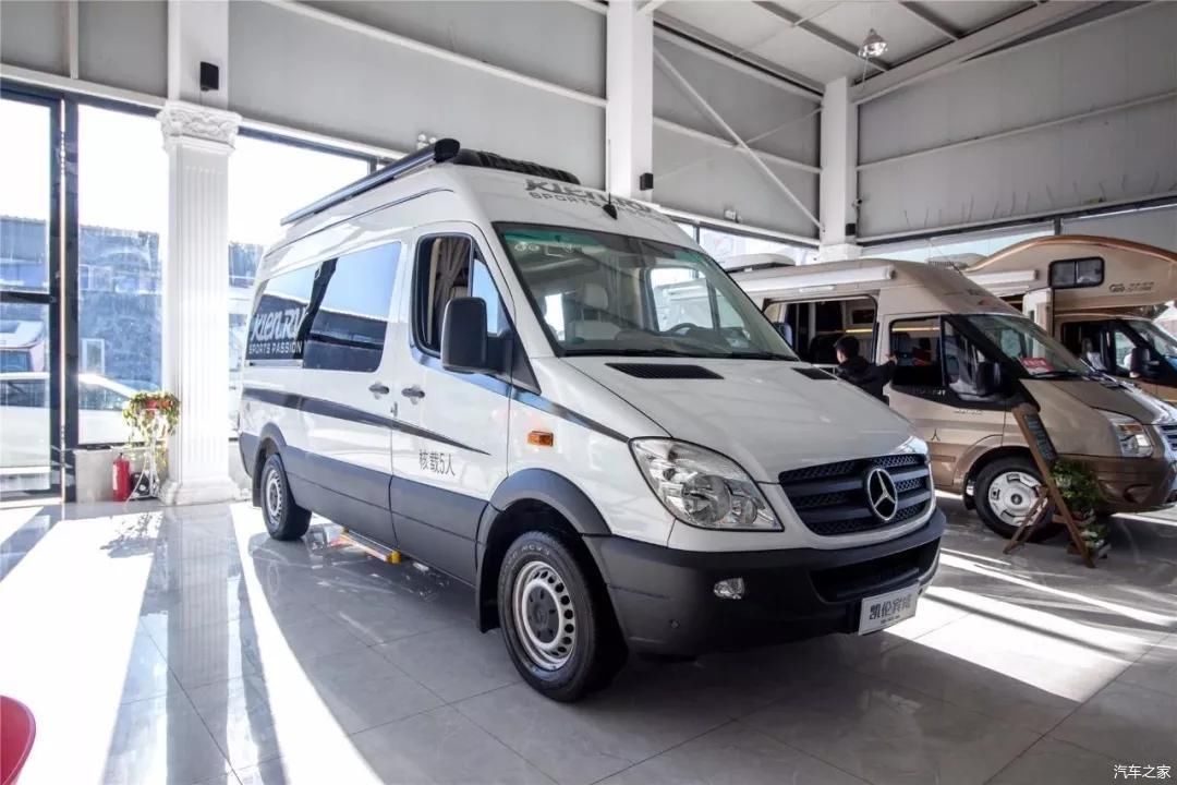  房车|B型房车中的豪华款，商用享受，家用惬意，做功精细