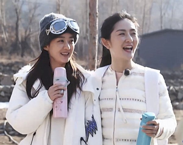  赵丽颖|黄晓明吐槽《向往》太幸福时，我却在关注赵丽颖反应，不愧是去过的人