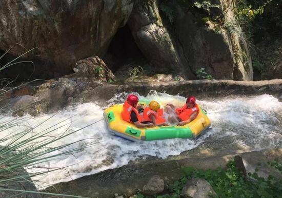 峡谷|金兰龙王峡漂流：体验毓秀山水的浪漫