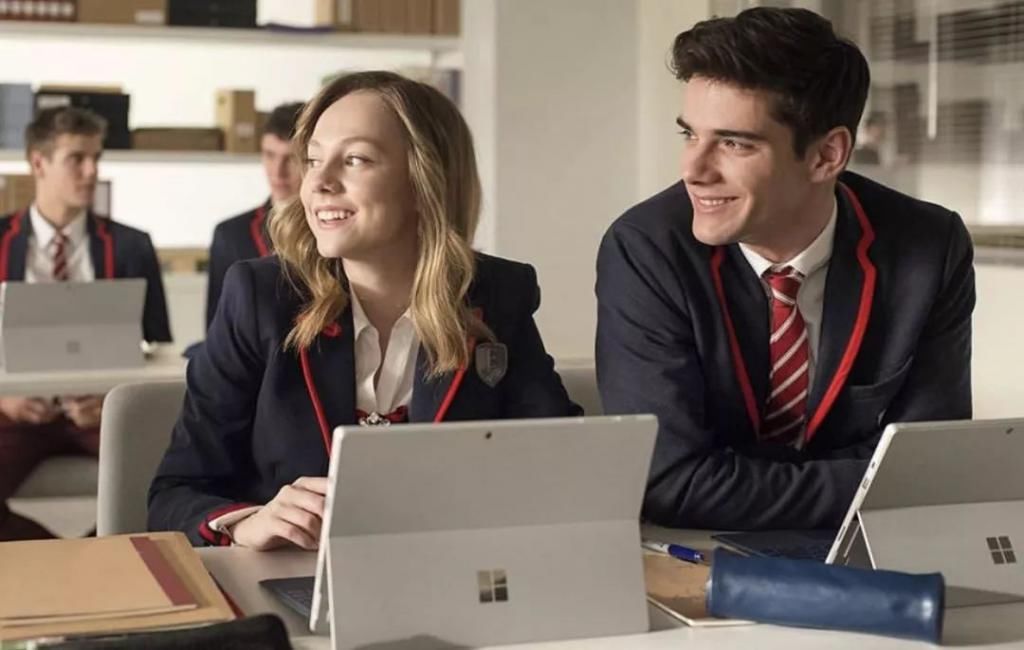  空降|Manu Rios 空降成《名校风暴》新男主！