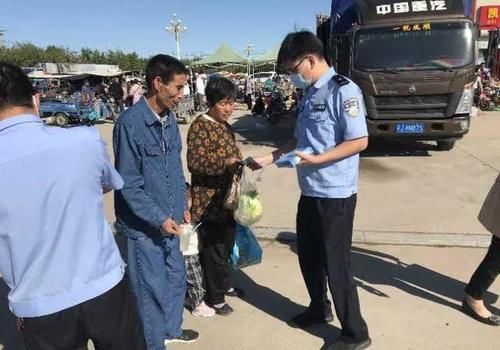 宣传|刑侦三大队禁毒宣传赶大集 服务群众“零距离”