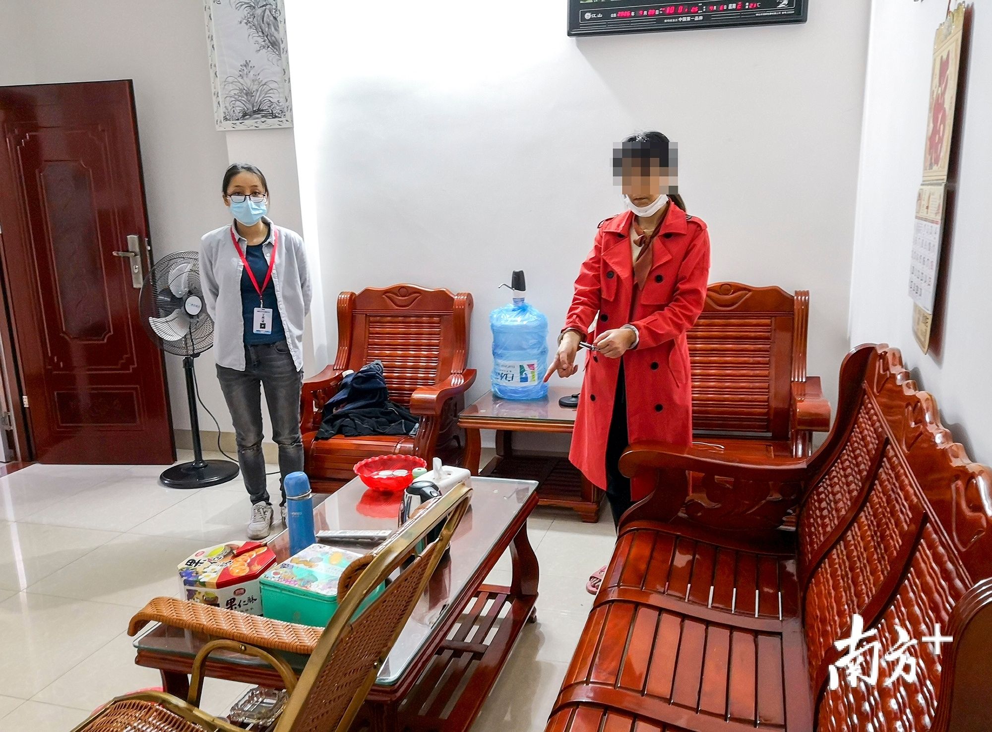 兴宁市公安|女子以传染病为“护身符”,吸毒还以贩养吸,抓了