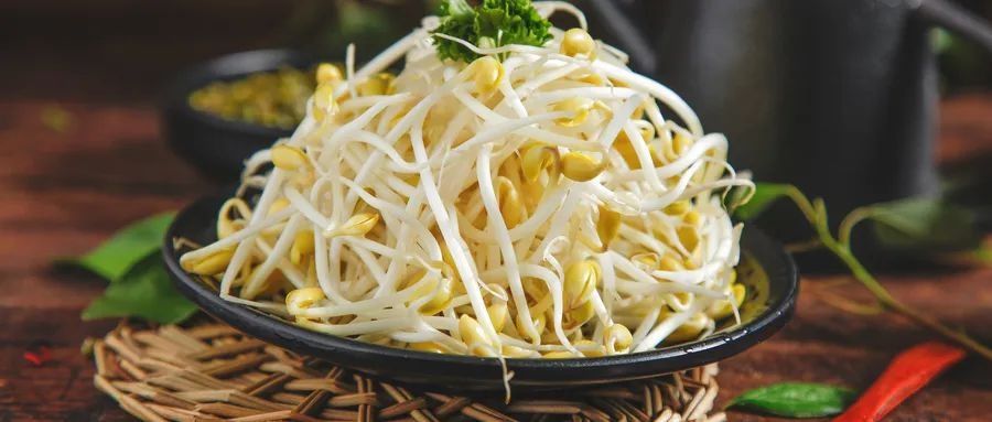 春吃芽夏吃瓜秋吃果冬吃根的意思(养生四季：春吃芽、夏吃瓜、秋吃果、冬吃根)