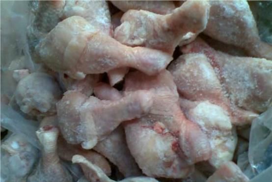  购买鸡腿|超市买的“冰冻小鸡腿”能放心吃吗？看看这3点就知道，长见识了