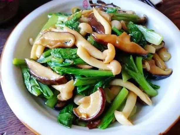 美食|假日安排40余道美食分享，按菜谱精心烹饪，做一个幸福的吃货